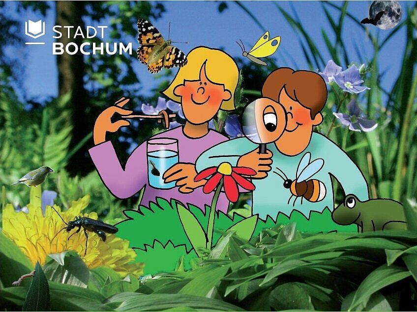 Kinder erforschen mit Lupen die Natur